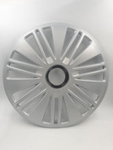 Tapacubos 15 pulgadas plata Escurial Renault Clio, Captur, Twingo, Kangoo Original 7711425219