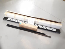 Kit de estribos Derecho e izquierdo Renault Kadjar (2015-2024) 8201558665 y 8201558668