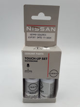Kit de Pinceles de retoque Blanco 326 Nissan original KE99832625CC