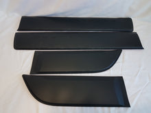 Juego de 4 Protecciones Laterales de bajo de Puerta 8201700230 Original Dacia Duster II - MLBMOTOR