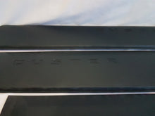 Juego de 4 Protecciones Laterales de bajo de Puerta 8201700230 Original Dacia Duster II - MLBMOTOR