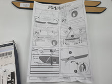Pareja de Embellecedores iluminados de Puerta Renault Clio V 2019-2025 originales 7711785790