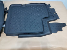Juego de 4 Alfombrillas de goma Dacia Duster I (2010-2017) 4x2 Originales 8201581618