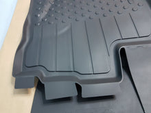 Juego de 4 Alfombrillas de goma Dacia Duster I (2010-2017) 4x2 Originales 8201581618