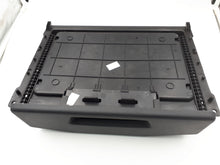 Cajón para Dacia Duster II (2018-2024) debajo del asiento del copiloto ORIGINAL.