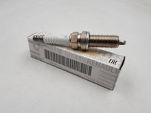 Zündkerze Renault Dacia original 7700500155