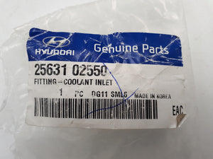 Conector de Refrigerante Hyundai Nuevo y Original 2563102550