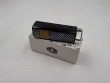 Palanca de velocidades del volante con cambiador e-pop amarillo flash Renault 4 E-tech.