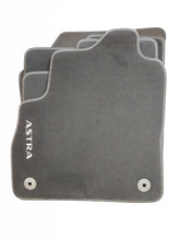 Juego de Alfombras tacto suave terciopelo negro Velour para Opel Astra K, 39056505 Originales Opel 1723185