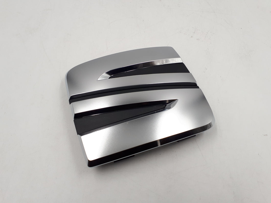 Logo emblema delantero Seat Arona, León IV KL y Ateca Original OEM