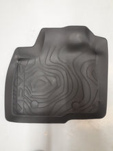 Set de 4 alfombrillas de goma originales Dacia Duster III (2024-2025) para motor TCE 130