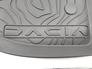 Set de 4 alfombrillas de goma originales Dacia Duster III (2024-2025) para motor TCE 130