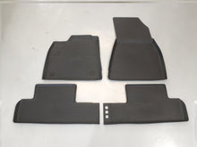 Juego de 4 alfombrillas de caucho para Renault 5 E-Tech Eléctrico 749M68308R
