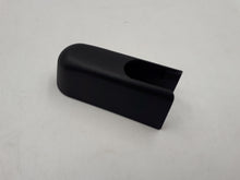 Tapa Limpiaparabrisas Trasero Renault, Alpine  y Dacia varios modelos 7701040187