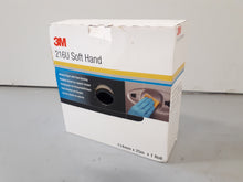 Papel de Lijar en rollo con soporte de espuma 3M 216U Soft hand 114mm por 25 metros.