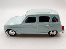 Miniatura Clásico Renault 4 en azul claro, escala 1/64 NOREV original de Renault