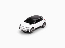 Miniatura del Renault 5 E-Tech eléctrico 1/43 R5 para circuito. Edición Roland Garros blanco