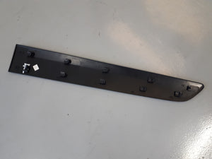 Moldura de puerta trasera derecha negra Renault Espace IV (2002-2015) Original y nueva 8200138900