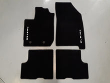 Juego de 4 Alfombrillas Textil Premium Alta Gama Dacia Duster II 2018-2024 ORIGINAL 8201710717