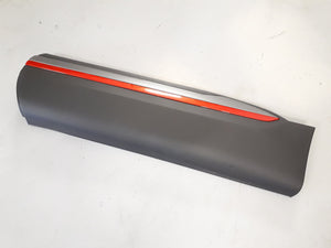 Protector de puerta trasero izquierdo Renault Arkana Rojo Deseo 8201739131