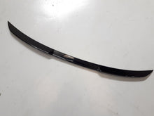 Alerón Spoiler Trasero Negro de maletero Renault Arkana Original 8201748670