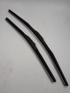 Pareja de escobillas limpia parabrisas delantero originales Mazda CX3