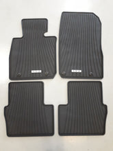 Juego de 4 Alfombrillas de goma originales Mazda CX3 2015-2026 DFWE-V0-350 - MLBMOTOR