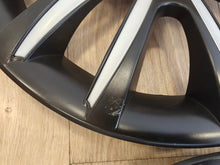 4 Tapacubos Originales de Renault y Dacia de 16" Nadi bicolor negro y gris.Outlet