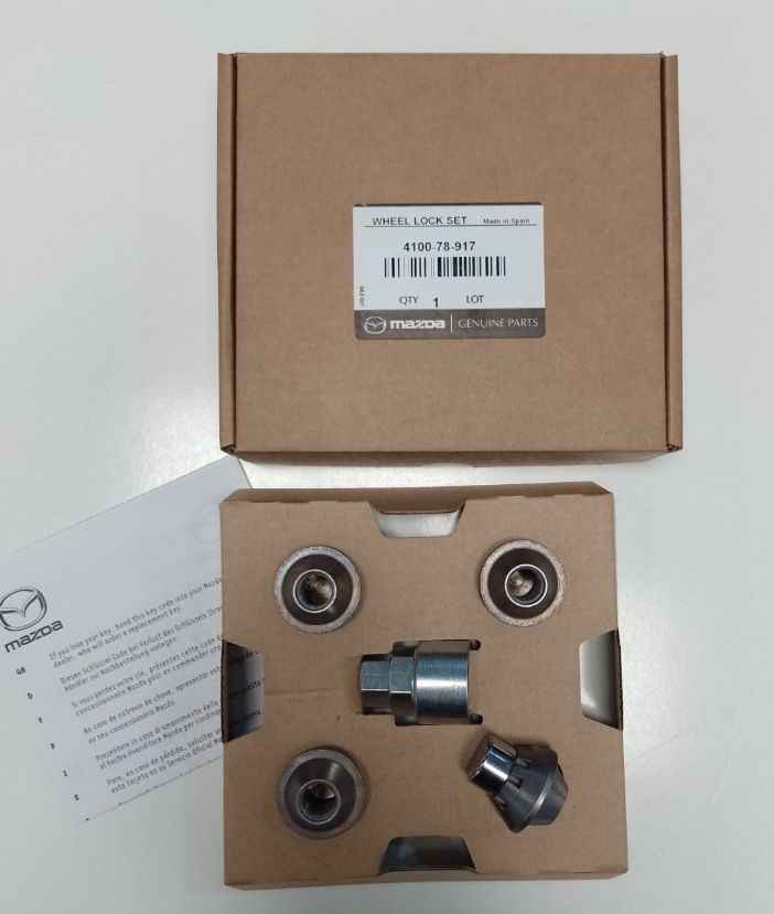 TUER­CAS DE SE­GU­RI­DAD PARA LLAN­TAS 21MM ORIGINALES MAZDA 410078917 TORNILLOS ANTIROBO