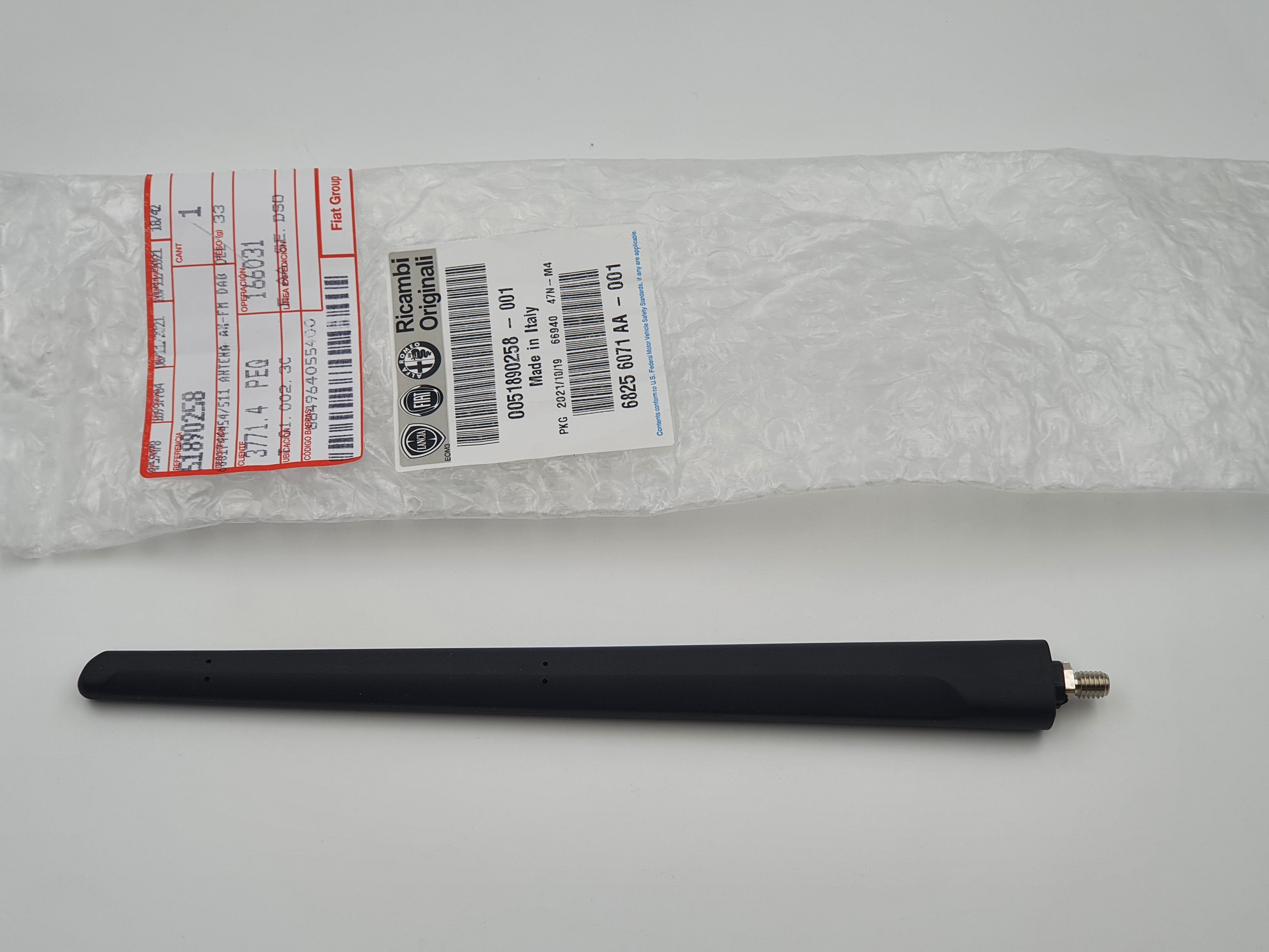 Antenne De Toit Pour Fiat 500 / 595 / 695 (2012-2021) - Pièce D'origine OEM 51890258 - Neuf Sous Blister