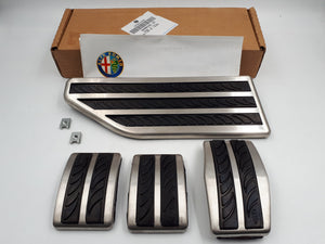 ORIGINAL Alfa Romeo Giulietta Pedals and Footrest Set 50903343 – MLBMOTOR
