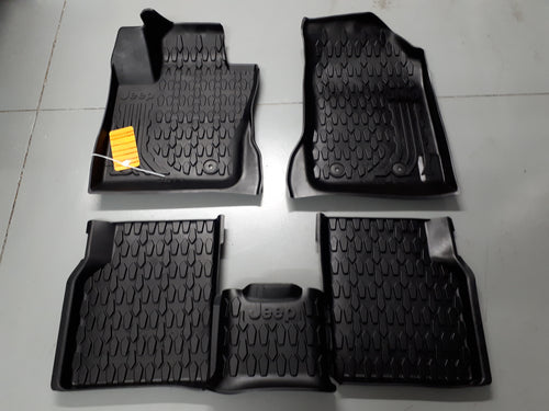 Juego de Alfombrillas de goma delanteras y traseras JEEP COMPASS 2017-2024 ORIGINALES K82214651AC